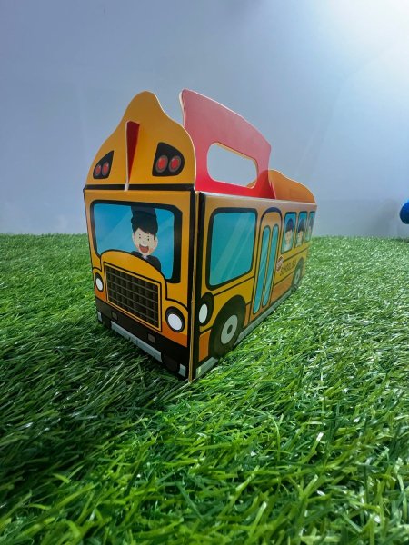 حقيبة مجسم باص المدرسة🚌 مع واجهة التلوين 🎨